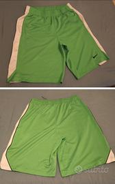 Nike sportwear 