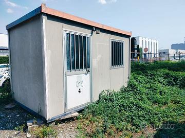 Box Prefabbricato Coibentato Monoblocco 4 x 2,5 m.