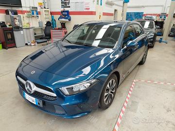 Mercedes-benz A 180 A 180 d Automatic Premium