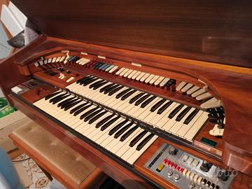 Organo Farfisa