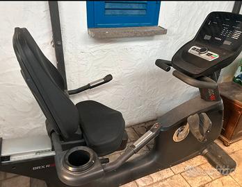 Cyclette orizzontale professionale
