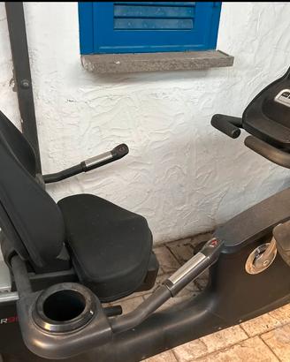 Cyclette orizzontale professionale