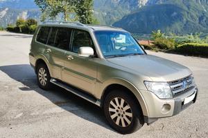 Mitsubishi Pajero 5 porte Instyle 3200 - 170cv