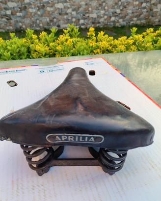 sella epoca Aprilia in cuoio 