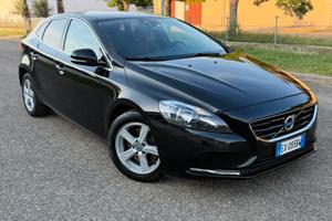 VOLVO V40 1.6 DIESEL CAMBIO AUTOMATICO