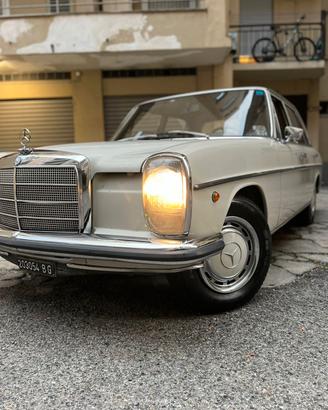 Mercedes benz w115 -1969- prima serie