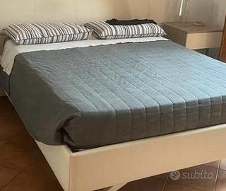 LETTO MATRIMONIALE COMPLETO TESTATA RETE MATERASSO