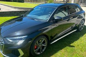 Audi S3 4 serie TFSI 310 CV 4 S tronic sport