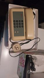 Telefono fisso vintage SIP a tastiera funzionante