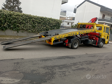 Volvo FL-6 Carroattrezzi