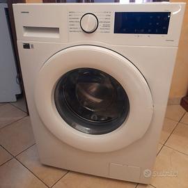 Lavatrice Samsung Crystal Clean™ 8 kg WW80CGC04DTE