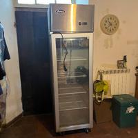 Congelatore di ristorante