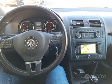 VW TOURAN 2.0 TDI HIGHLINE