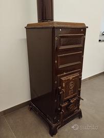 Stufa a legna in ghisa