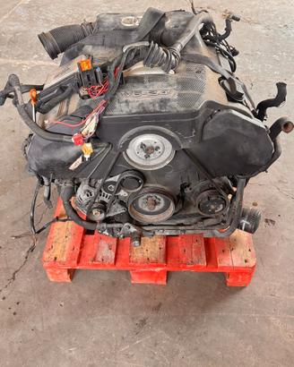 Motore E CAMBIO AUDI A6 2.4 V6 BENZINA BDV