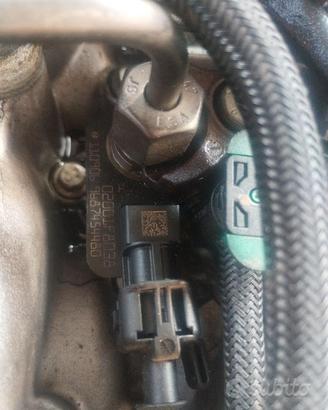 Iniettori e pompa Land Rover Evoque 9687454480
