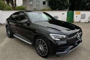 Mercedes glc 300 de coupe amg night edition