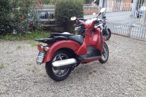 Aprilia Scarabeo 150 - anno 2000