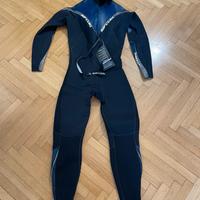 Muta lunga surf 4/3 Rip Curl con etichetta