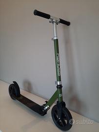 MONOPATTINO A SPINTA X CITTÀ E FUORISTRADA