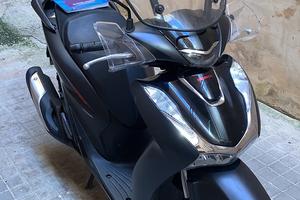 Scooter SH 150