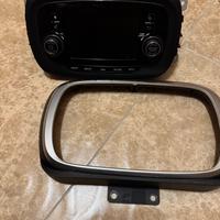 Stereo di serie 500x