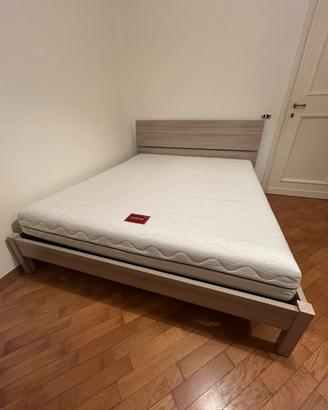 Letto matrimoniale 160x190
