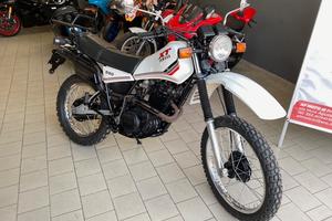 Yamaha xt 550
