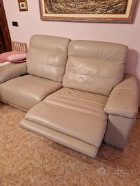 Divano in vera pelle