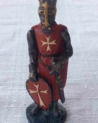 Statuetta Cavaliere Crociato/Maltese in Resina