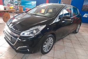 Peugeot 208 PureTech 82 5 porte Allure