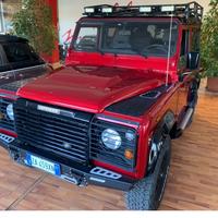 Land Rover Defender 90 2.4 TD4 Station Wagon SE