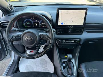 Toyota Yaris GR Sport 1.5 Hybrid 130cv 2024