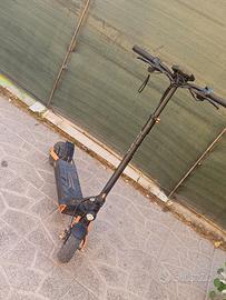 monopattino elettrico kukirin G2 PRO 2025