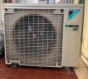Daikin unita esterna 12000 btu ARXF35D5