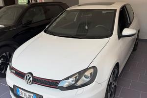 Volkswagen Golf 2.0 TSI 3p. GTI