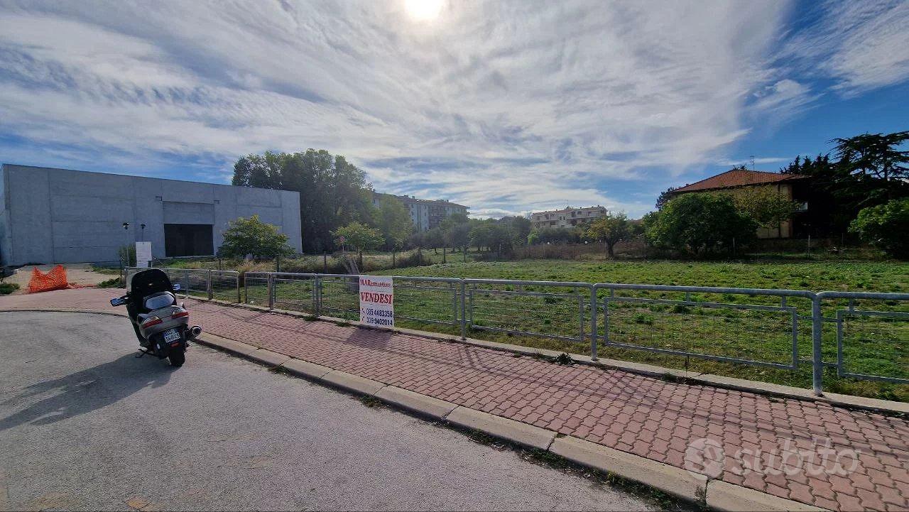 TERRENO EDIFICABILE MONTESILVANO CENTRO - Vista 6