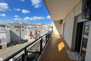 4 LOCALI A CEGLIE MESSAPICA