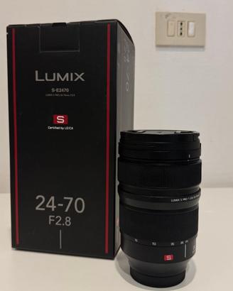 LUMIX S PRO 24-70 f2.8