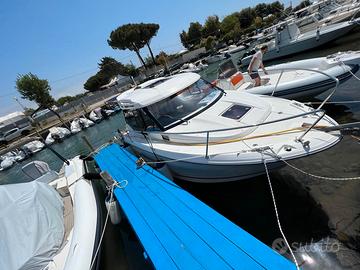 Jeanneau Fischer 795 200 cv full optional