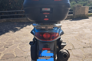 Scooter Piaggio Beverly 200