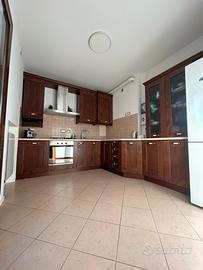 Cucina Angolare in legno massello