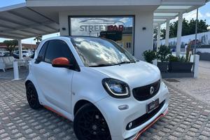 Smart ForTwo BRABUS 0.9 Turbo twinamic parisblue X