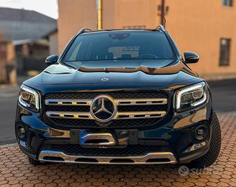 Mercedes GLB