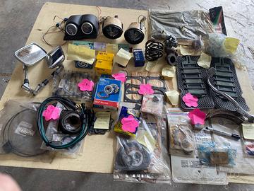 Vecchi accessori per Fiat 500/126/850 per moto ecc