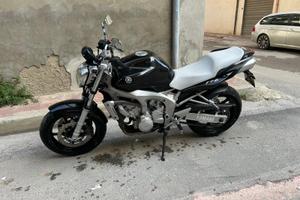 Yamha FZ6