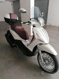 Piaggio Beverly 300