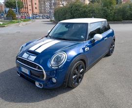 MINI Mini (F56) - 2016