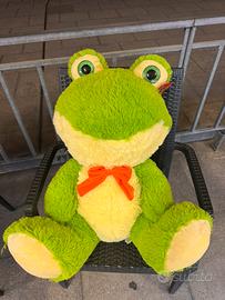 Peluche rana gigante