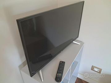 Televisore 32" LED OK. ODL 32671H-TB + telecomando